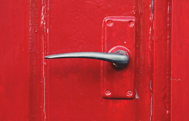 Elegante og holdbare dørgreb fra Møller & Mammen