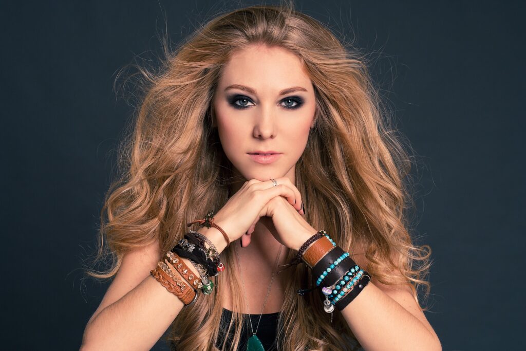 Køb uldplaider og magnetarmbånd fra vidunderligt udvalg hos Danolan