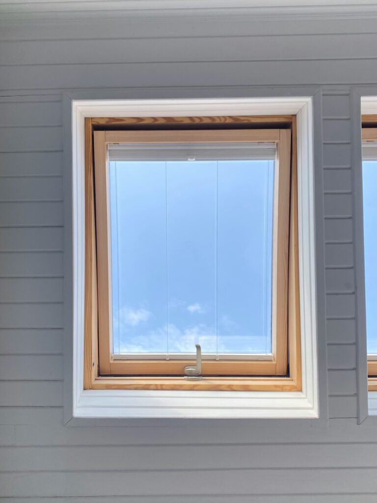 Topstyrede vinduer med funktion og form i perfekt samspil